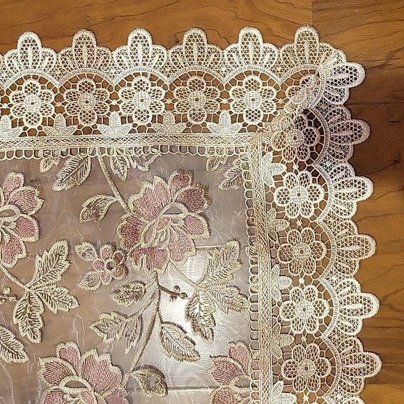 36"×36" Square Belgium imported Sheer Floral LACE Table piano cover rare - Picture 3 of 4